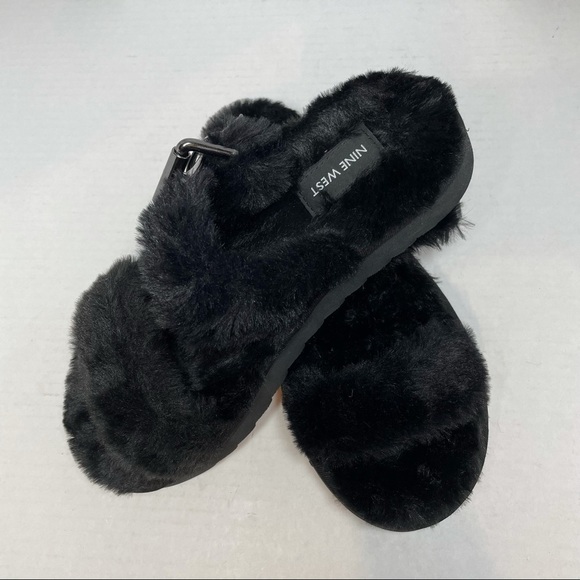 NINE WEST Women's Funkie2 Flat Faux Fur Black Sandals Size 7M - Picture 3 of 8